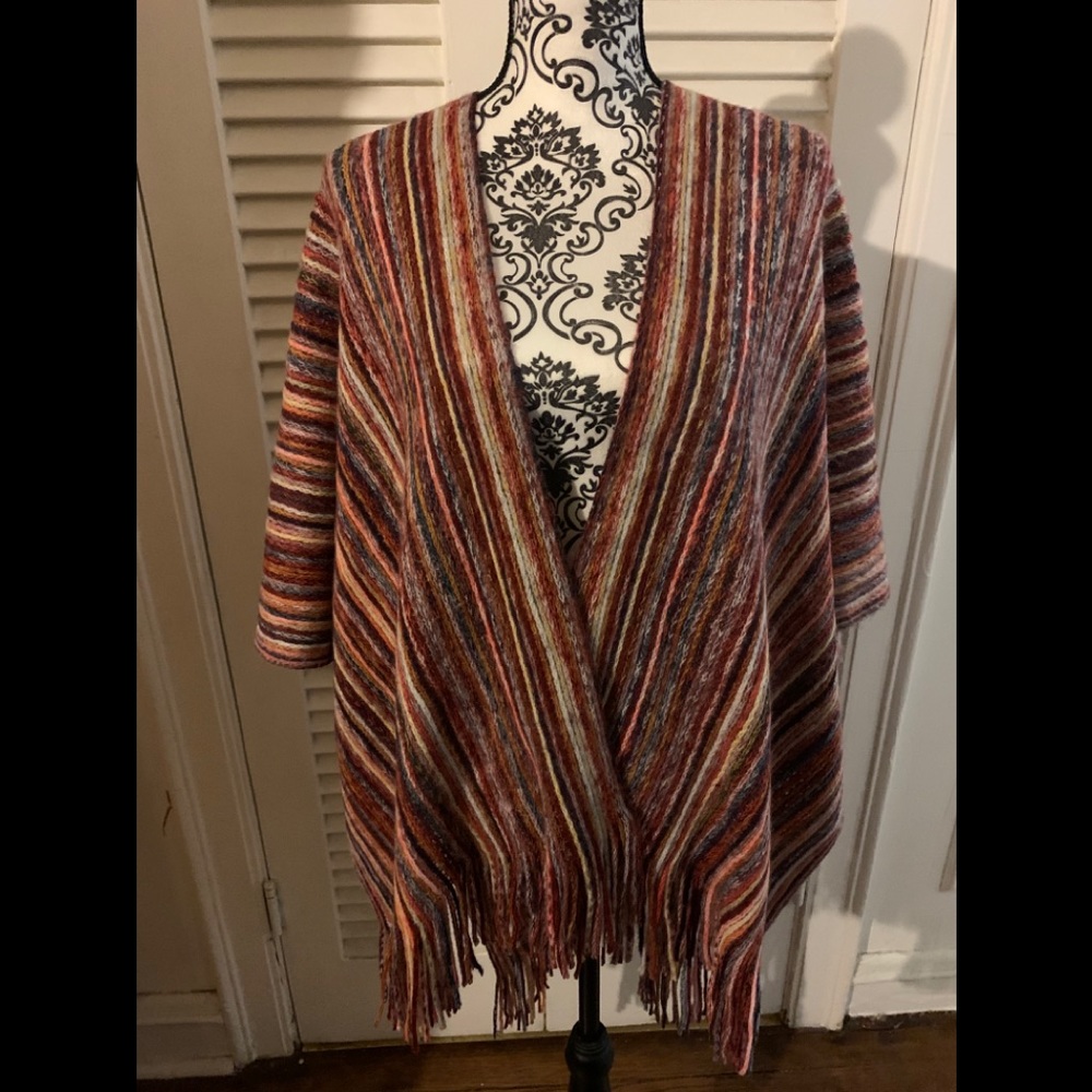 Stylish warm throw